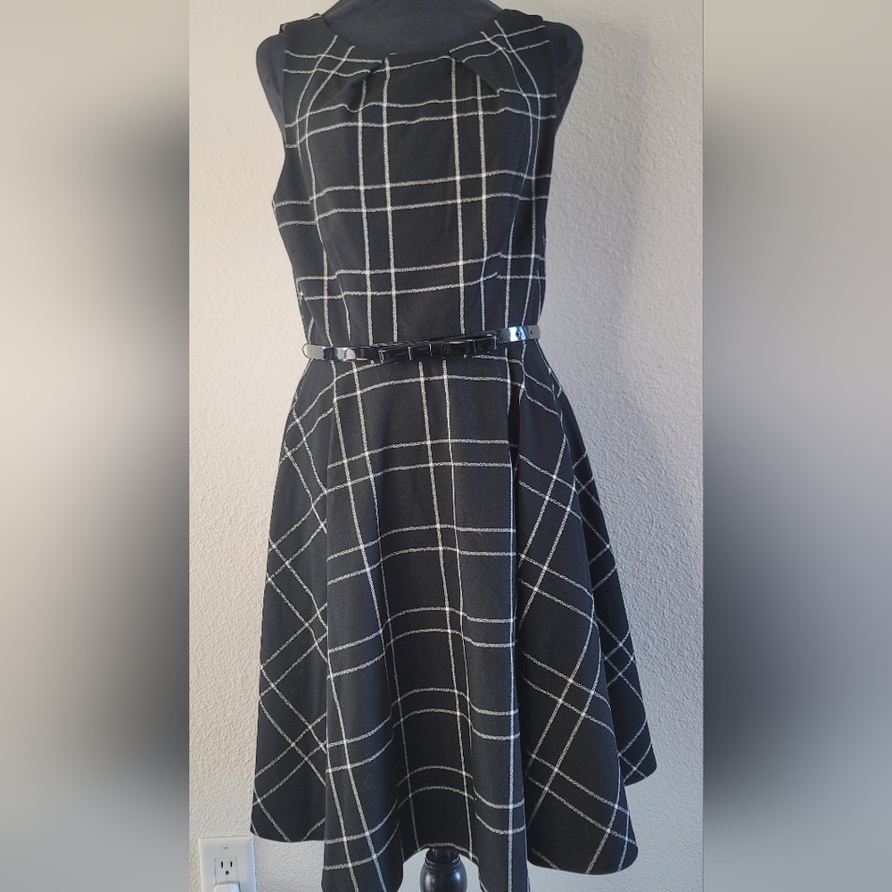 Elle Black and White Plaid Fit and Flare A-line Dress With Belt Women's Size 10